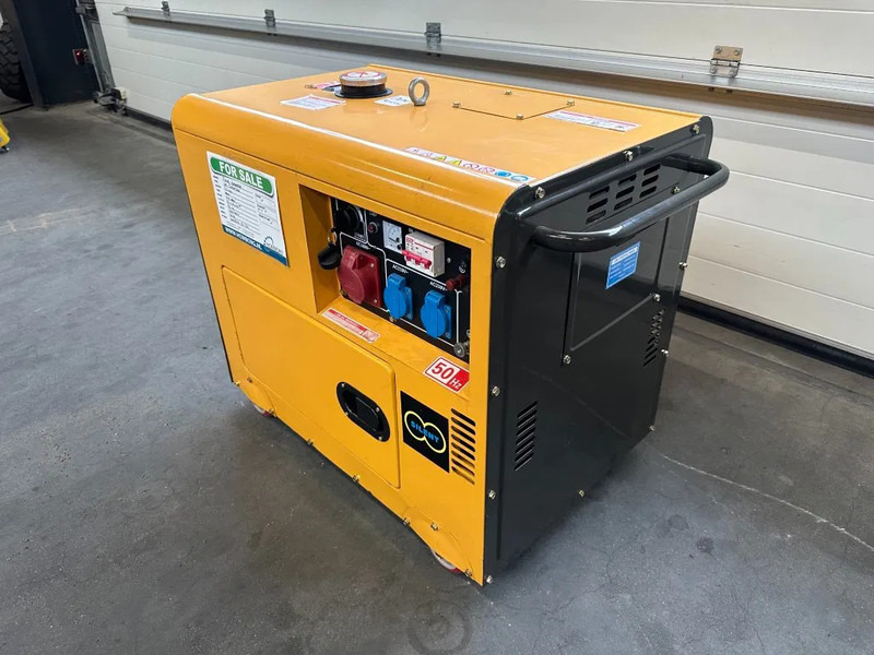 Diesel Diesel Generator UK-9500 5.5 kW 230 en 400 Volt Silent Diesel generator New ! - 발전기 세트 : 사진 2 Diesel Diesel Generator UK-9500 5.5 kW 230 en 400 Volt Silent Diesel generator New ! - 발전기 세트 : 사진 2