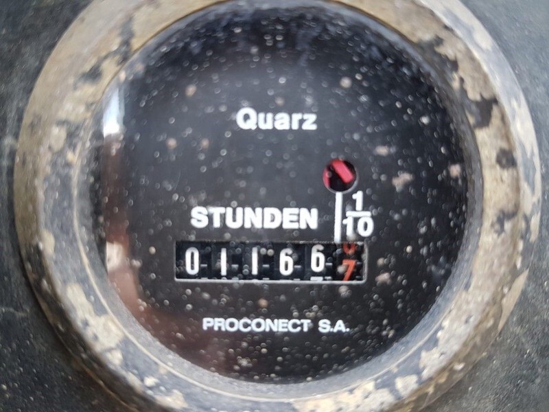 Genie V2470 / E Elektra 4x2 Schaarhoogwerker 10 meter werkhoogte - 시저 리프트 : 사진 3 Genie V2470 / E Elektra 4x2 Schaarhoogwerker 10 meter werkhoogte - 시저 리프트 : 사진 3