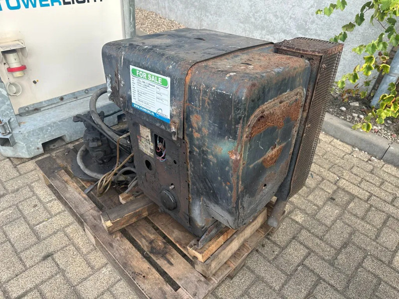 Hatz 2L30C Diesel motor 26 PK met hydrauliekpomp - 엔진 자재 취급 장비 용 : 사진 3 Hatz 2L30C Diesel motor 26 PK met hydrauliekpomp - 엔진 자재 취급 장비 용 : 사진 3