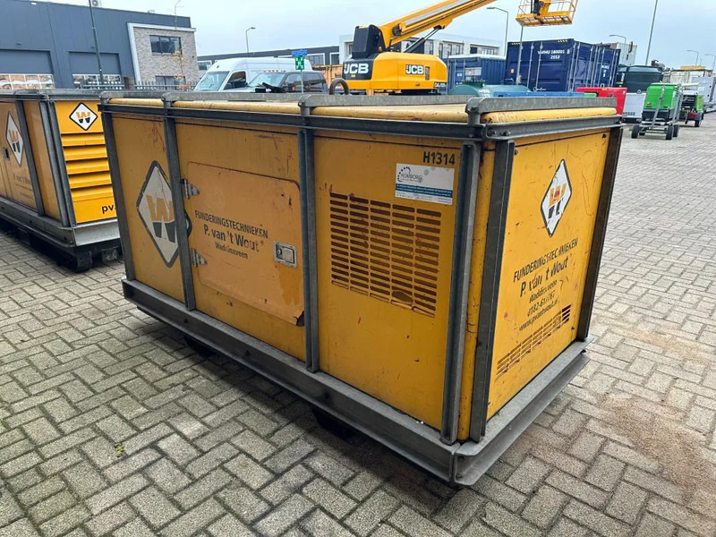 Himoinsa Iveco Stamford 40 kVA Silent generatorset - 발전기 세트 : 사진 5 Himoinsa Iveco Stamford 40 kVA Silent generatorset - 발전기 세트 : 사진 5