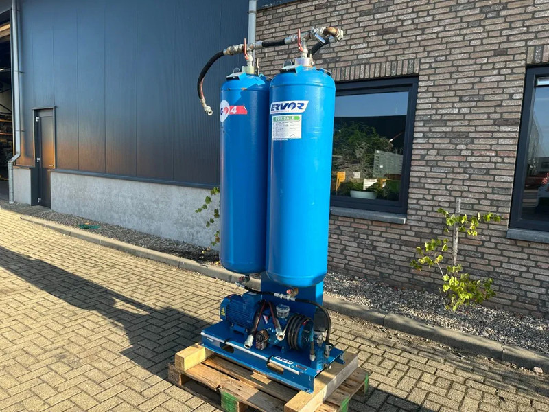 Hogedruk Hogedruk Luchtstart Air starter 30 Bar 15 kW 2 x 150 liter air tank - 워터 펌프 : 사진 4 Hogedruk Hogedruk Luchtstart Air starter 30 Bar 15 kW 2 x 150 liter air tank - 워터 펌프 : 사진 4