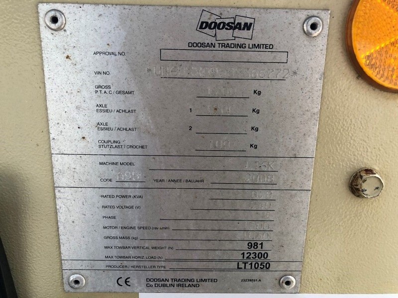 Ingersoll Rand Kubota LT6K 9 meter light tower generator - 조명 타워 : 사진 3 Ingersoll Rand Kubota LT6K 9 meter light tower generator - 조명 타워 : 사진 3