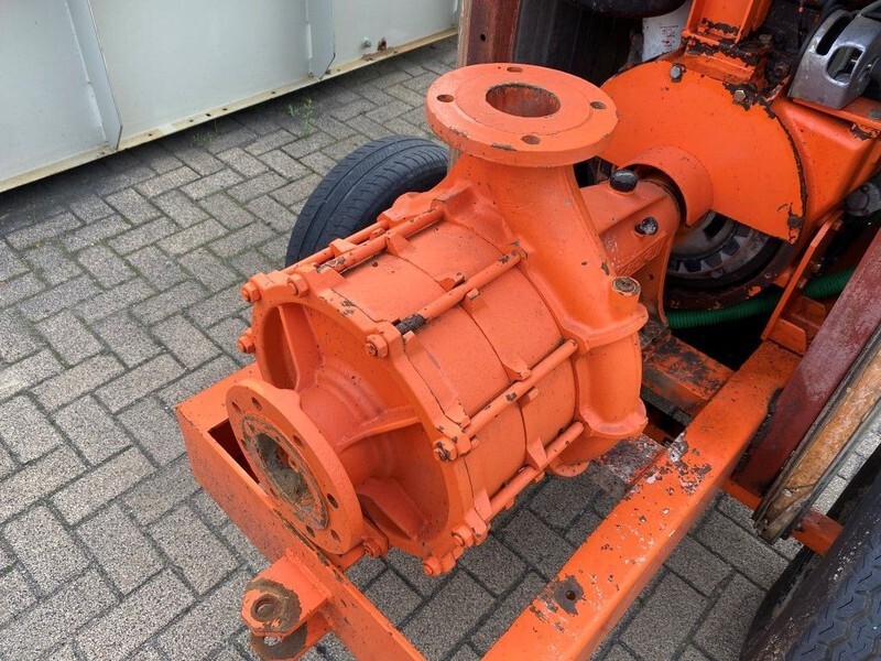 Iveco 8061 I 25.00 Waterpomp Caprari 144 m3 / h 12 Bar Mobiele Beregenings pompset - 워터 펌프 : 사진 3 Iveco 8061 I 25.00 Waterpomp Caprari 144 m3 / h 12 Bar Mobiele Beregenings pompset - 워터 펌프 : 사진 3