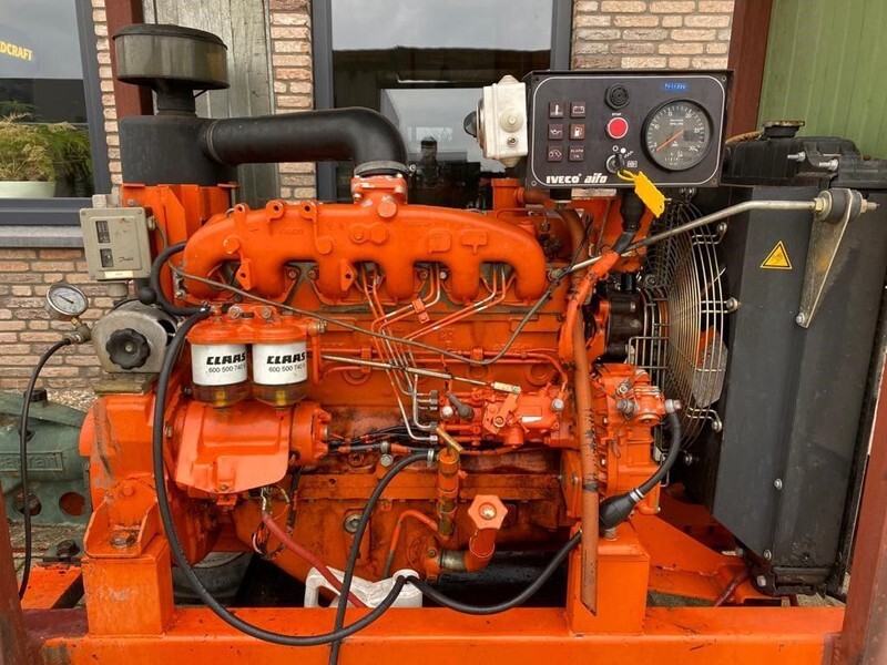Iveco 8061 I 25.00 Waterpomp Caprari 144 m3 / h 12 Bar Mobiele Beregenings pompset - 워터 펌프 : 사진 4 Iveco 8061 I 25.00 Waterpomp Caprari 144 m3 / h 12 Bar Mobiele Beregenings pompset - 워터 펌프 : 사진 4
