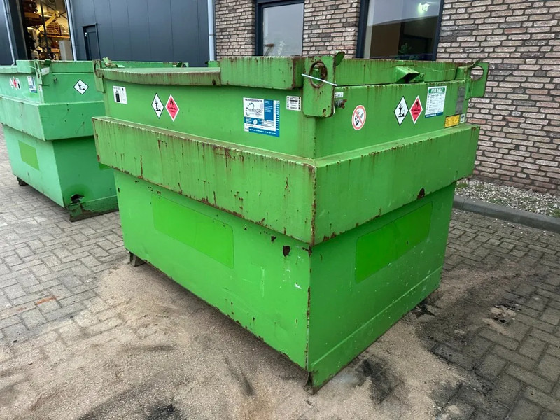 Kiwa IBC Steenbergen 2000 liter Dieseltank met handpomp Milieutank - 저장 탱크 : 사진 2 Kiwa IBC Steenbergen 2000 liter Dieseltank met handpomp Milieutank - 저장 탱크 : 사진 2