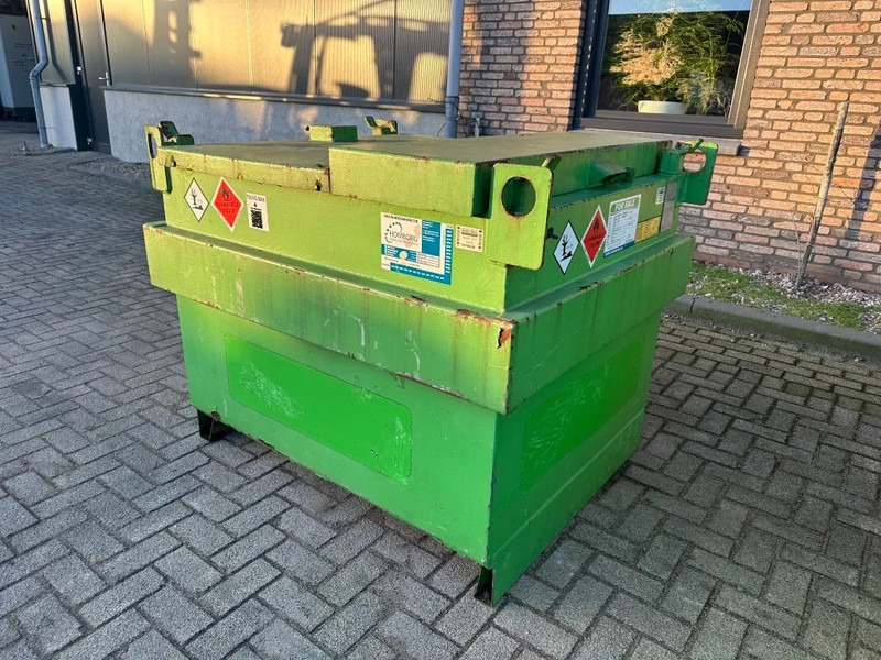 Kiwa IBC Steenbergen 750 liter Dieseltank met Handpomp Milieutank - 배송 컨테이너 : 사진 5 Kiwa IBC Steenbergen 750 liter Dieseltank met Handpomp Milieutank - 배송 컨테이너 : 사진 5