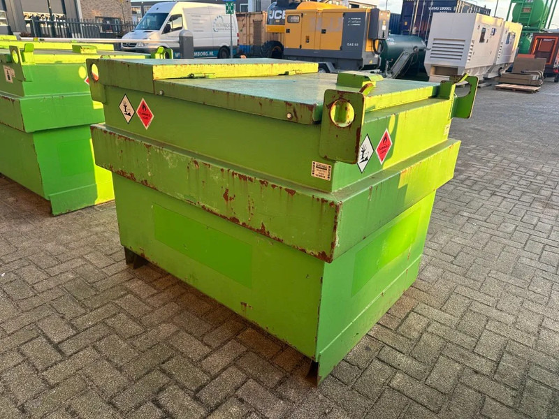 Kiwa IBC Steenbergen 750 liter Dieseltank met Handpomp Milieutank - 저장 탱크 : 사진 4 Kiwa IBC Steenbergen 750 liter Dieseltank met Handpomp Milieutank - 저장 탱크 : 사진 4