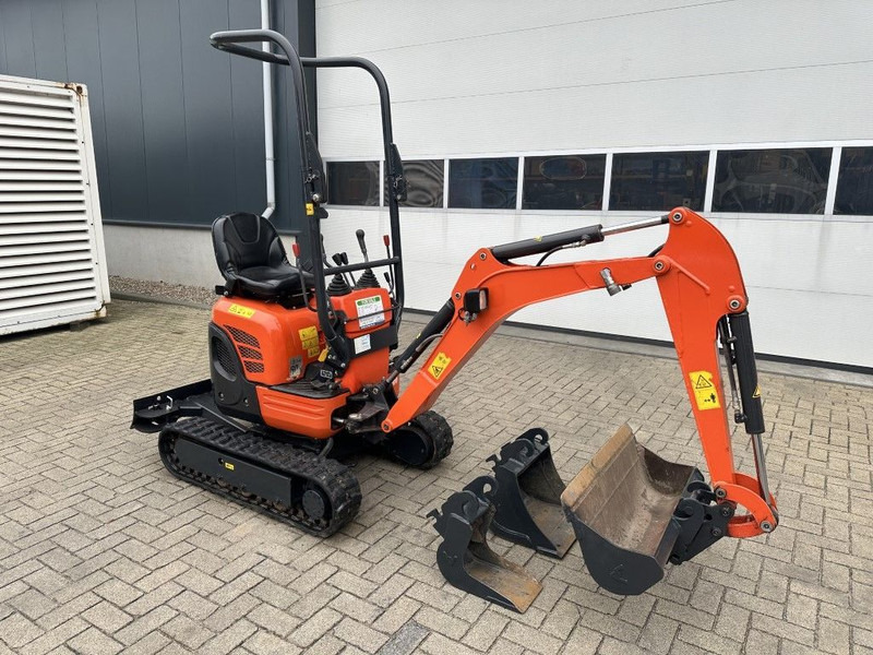 Kubota U10-3 Minigraver Diesel Graafmachine 2021 ! 690 uur ! As New ! - 미니 굴삭기 : 사진 5 Kubota U10-3 Minigraver Diesel Graafmachine 2021 ! 690 uur ! As New ! - 미니 굴삭기 : 사진 5