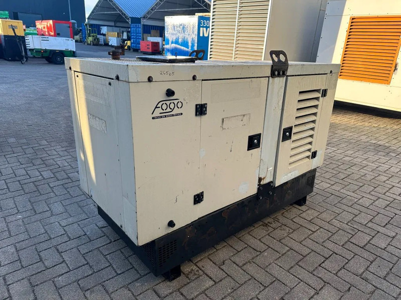 Mitsubishi S4Q Fogo Mecc Alte Spa 20 kVA Silent generatorset - 발전기 세트 : 사진 2 Mitsubishi S4Q Fogo Mecc Alte Spa 20 kVA Silent generatorset - 발전기 세트 : 사진 2