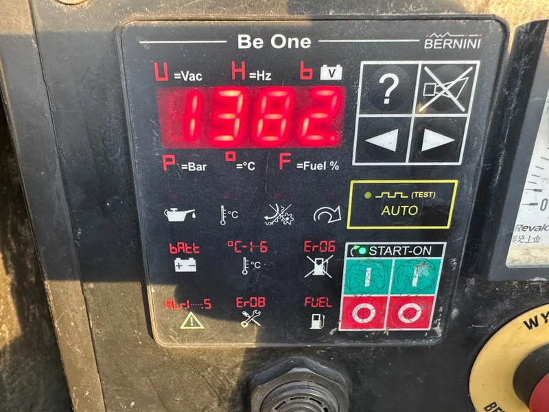 Mitsubishi S4Q Fogo Mecc Alte Spa 20 kVA Silent generatorset - 발전기 세트 : 사진 3 Mitsubishi S4Q Fogo Mecc Alte Spa 20 kVA Silent generatorset - 발전기 세트 : 사진 3