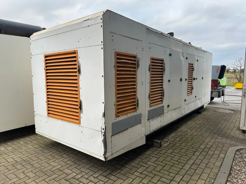 Perkins 4006-23TAG3A Stamford 900 kVA Silent generatorset - 발전기 세트 : 사진 1 Perkins 4006-23TAG3A Stamford 900 kVA Silent generatorset - 발전기 세트 : 사진 1