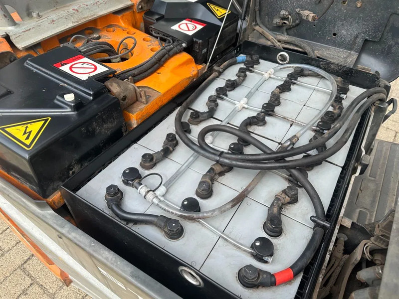 Still RX 50-15 Triplex Freelift Sideshift Elektra Heftruck 1.5 ton Accu 2021 - 전기 지게차 : 사진 4 Still RX 50-15 Triplex Freelift Sideshift Elektra Heftruck 1.5 ton Accu 2021 - 전기 지게차 : 사진 4