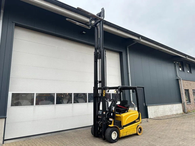 Yale ERP22VL 2.2 ton Triplex Freelift Sideshift Elektra Heftruck Accu 2022 - 전기 지게차 : 사진 2 Yale ERP22VL 2.2 ton Triplex Freelift Sideshift Elektra Heftruck Accu 2022 - 전기 지게차 : 사진 2