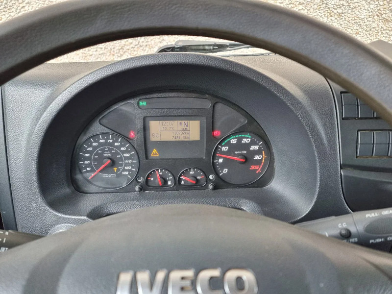 자동 운반 장치 트럭 Iveco EuroCargo 80 E6 80E19 : 사진 9