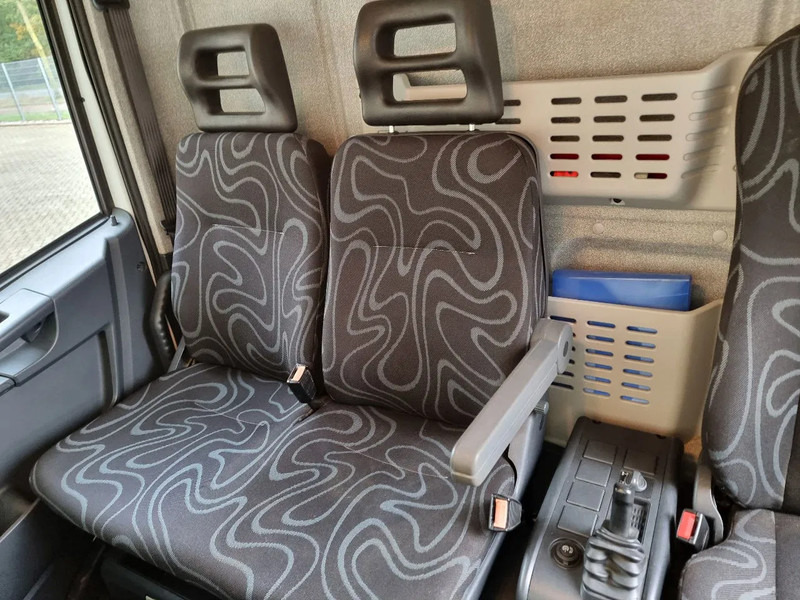 자동 운반 장치 트럭 Iveco EuroCargo 80 E6 80E19 : 사진 19