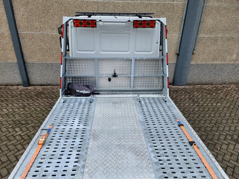 자동 운반 장치 트럭 Iveco EuroCargo 80 E6 80E19 : 사진 6