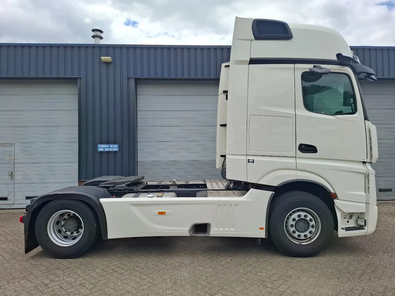 Mercedes-Benz Actros 1845 GIGASPACE more pcs in stock - 트랙터 유닛 : 사진 5 Mercedes-Benz Actros 1845 GIGASPACE more pcs in stock - 트랙터 유닛 : 사진 5