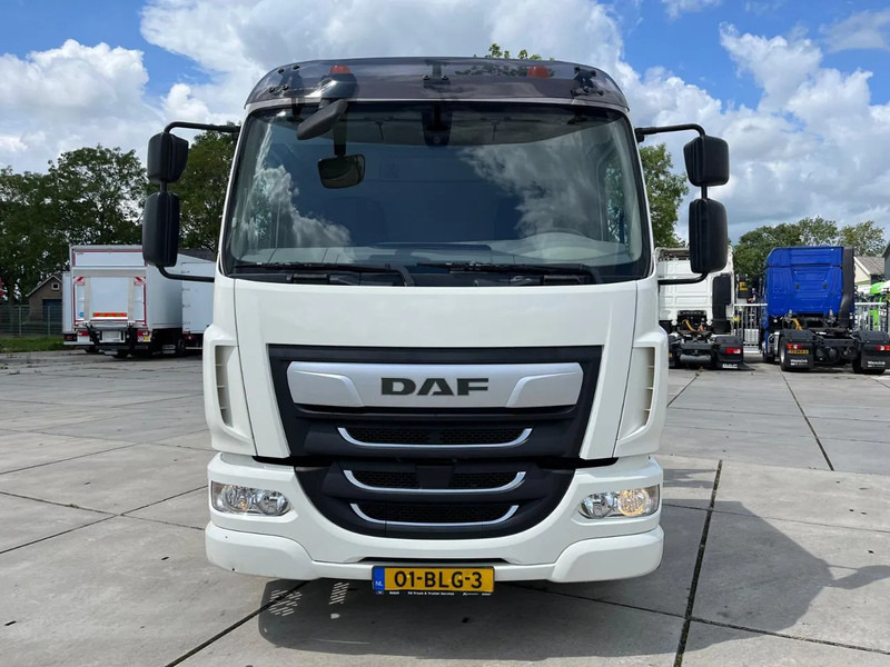 DAF LF 230 FA - 크레인 트럭 : 사진 4 DAF LF 230 FA - 크레인 트럭 : 사진 4