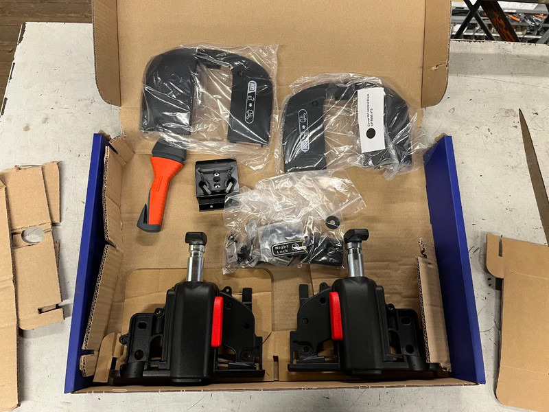 DAF Nightlock set XF106 - 도어 및 부품 트럭 용 : 사진 5 DAF Nightlock set XF106 - 도어 및 부품 트럭 용 : 사진 5