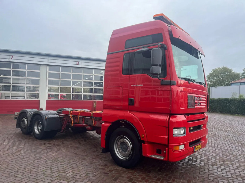 MAN 17 TGA 26.480 EURO 3 MANUAL - 캡 새시 트럭 : 사진 3 MAN 17 TGA 26.480 EURO 3 MANUAL - 캡 새시 트럭 : 사진 3