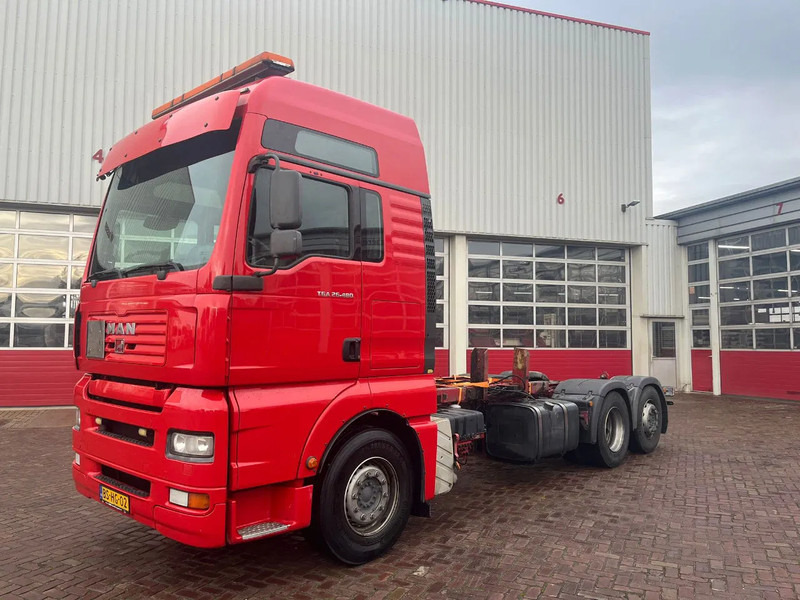 MAN 17 TGA 26.480 EURO 3 MANUAL - 캡 새시 트럭 : 사진 1 MAN 17 TGA 26.480 EURO 3 MANUAL - 캡 새시 트럭 : 사진 1