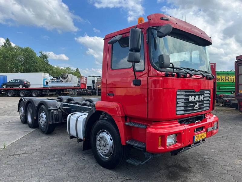 MAN TGA 35.410 EURO 3 MANUAL - 캡 새시 트럭 : 사진 1 MAN TGA 35.410 EURO 3 MANUAL - 캡 새시 트럭 : 사진 1
