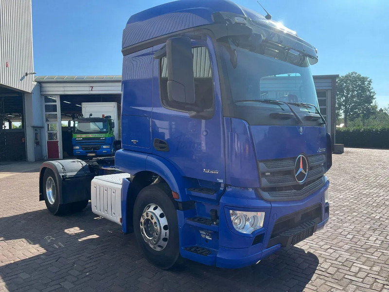 Mercedes-Benz Actros 1936 EURO 6 - 트랙터 유닛 : 사진 1 Mercedes-Benz Actros 1936 EURO 6 - 트랙터 유닛 : 사진 1