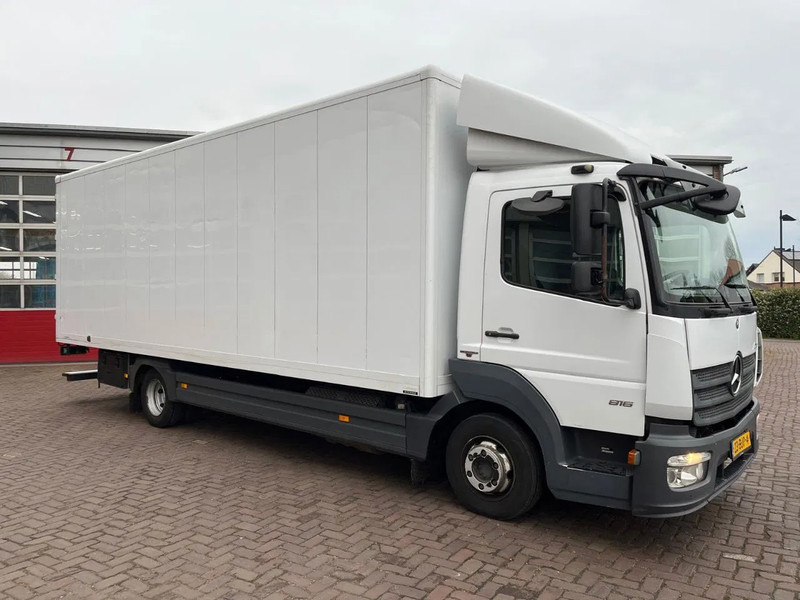 Mercedes-Benz Atego 816 - 박스 트럭 : 사진 4 Mercedes-Benz Atego 816 - 박스 트럭 : 사진 4
