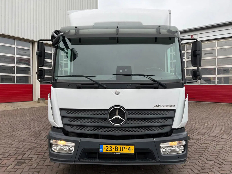Mercedes-Benz Atego 816 - 박스 트럭 : 사진 2 Mercedes-Benz Atego 816 - 박스 트럭 : 사진 2