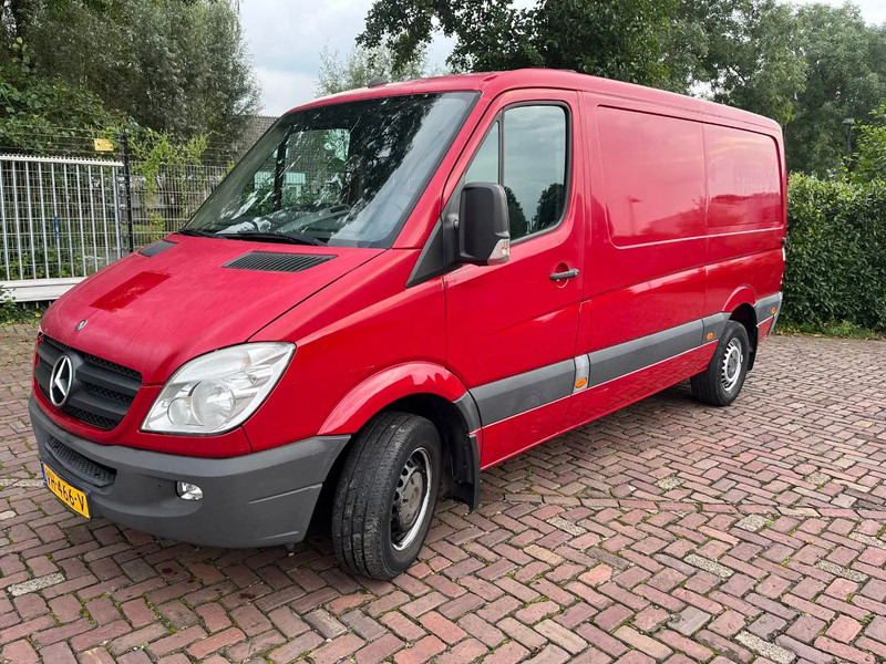 Mercedes-Benz Sprinter 313 CDI L2H1 - 패널 밴 : 사진 1 Mercedes-Benz Sprinter 313 CDI L2H1 - 패널 밴 : 사진 1