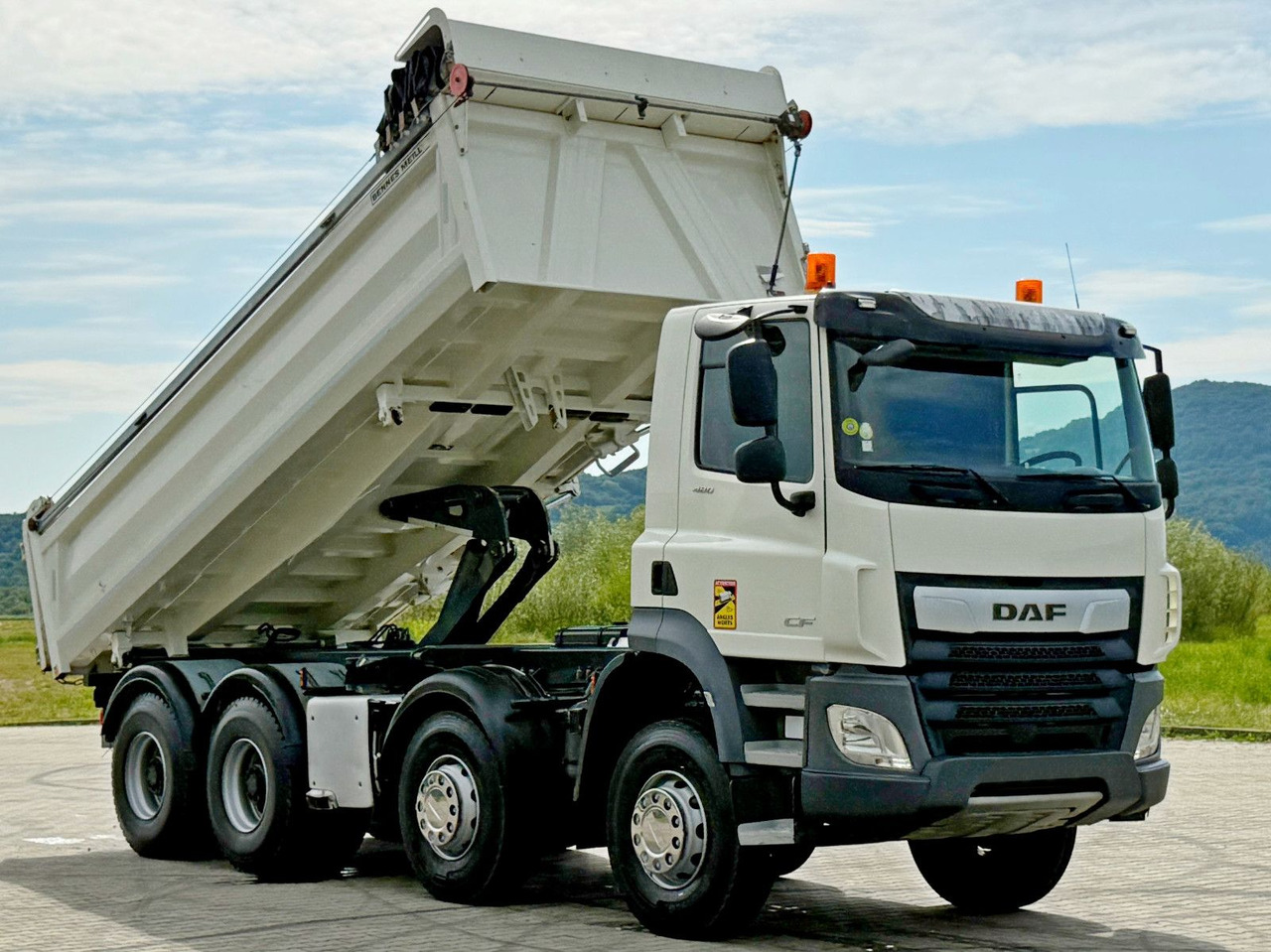 DAF CF 480 * Kipper 6,00 m + BORDMATIC/ 8x4 * TOP - 덤프트럭, 크레인 트럭 : 사진 4 DAF CF 480 * Kipper 6,00 m + BORDMATIC/ 8x4 * TOP - 덤프트럭, 크레인 트럭 : 사진 4