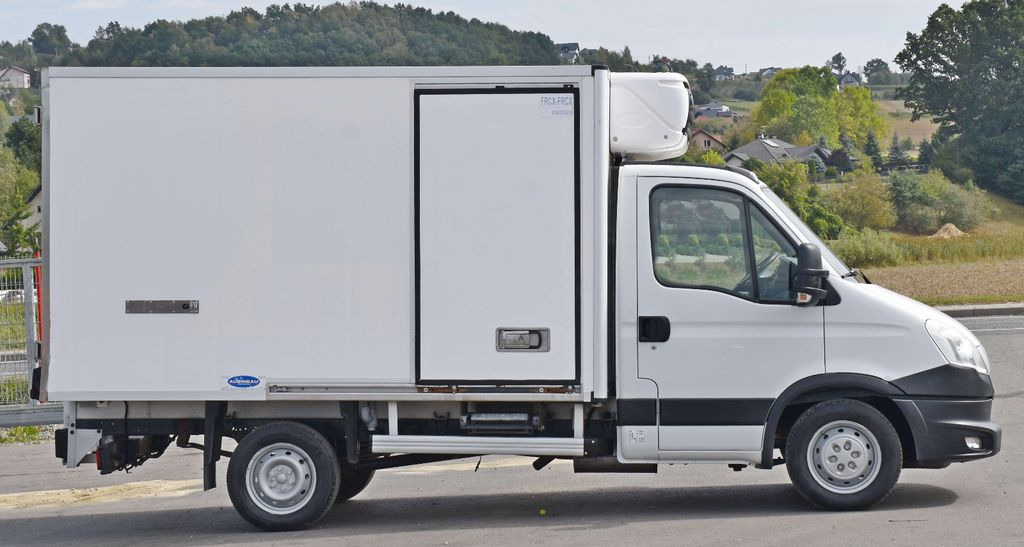 Iveco DAILY 35S13* Kühlkoffer 2,00 m * TOPZUSTAND - 냉동탑차, 크레인 트럭 : 사진 3 Iveco DAILY 35S13* Kühlkoffer 2,00 m * TOPZUSTAND - 냉동탑차, 크레인 트럭 : 사진 3