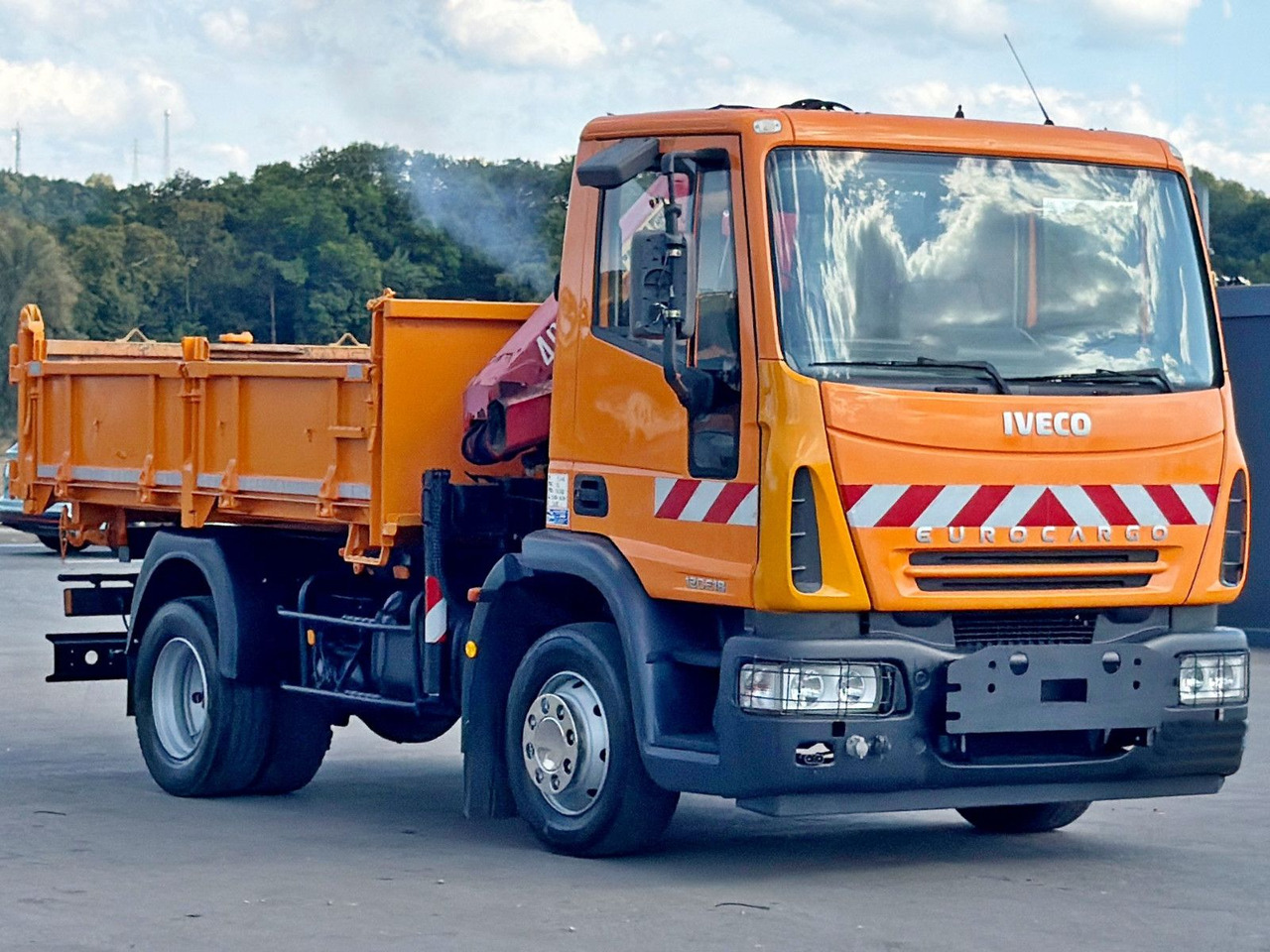 Iveco EUROCARGO 120E18 * HMF 403 K1 * TOPZUSTAND - 크레인 트럭, 덤프트럭 : 사진 3 Iveco EUROCARGO 120E18 * HMF 403 K1 * TOPZUSTAND - 크레인 트럭, 덤프트럭 : 사진 3