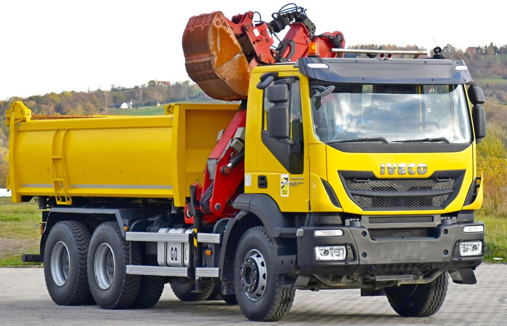 Iveco TRAKKER 360 * Kipper 4,90m* KRAN/FUNK*6x4 - 크레인 트럭, 덤프트럭 : 사진 4 Iveco TRAKKER 360 * Kipper 4,90m* KRAN/FUNK*6x4 - 크레인 트럭, 덤프트럭 : 사진 4