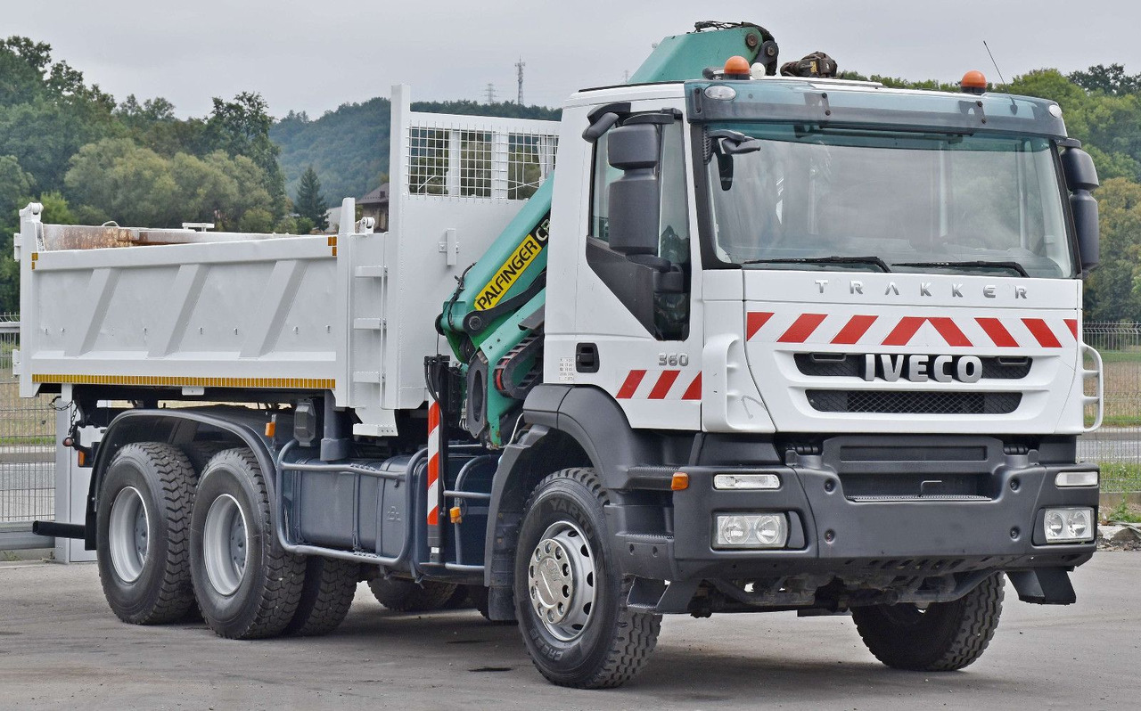 Iveco TRAKKER 360 * Kipper 5,20m* PK 16502 / FUNK*6x4 - 덤프트럭, 크레인 트럭 : 사진 4 Iveco TRAKKER 360 * Kipper 5,20m* PK 16502 / FUNK*6x4 - 덤프트럭, 크레인 트럭 : 사진 4