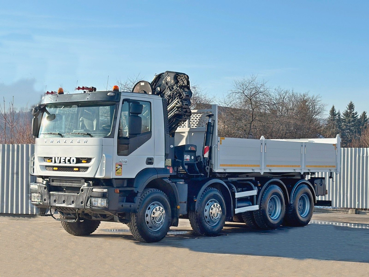 Iveco TRAKKER * HIAB 211 E - 6 HIDUO+ FUNK / 8x4 *TOP - 크레인 트럭 : 사진 4 Iveco TRAKKER * HIAB 211 E - 6 HIDUO+ FUNK / 8x4 *TOP - 크레인 트럭 : 사진 4