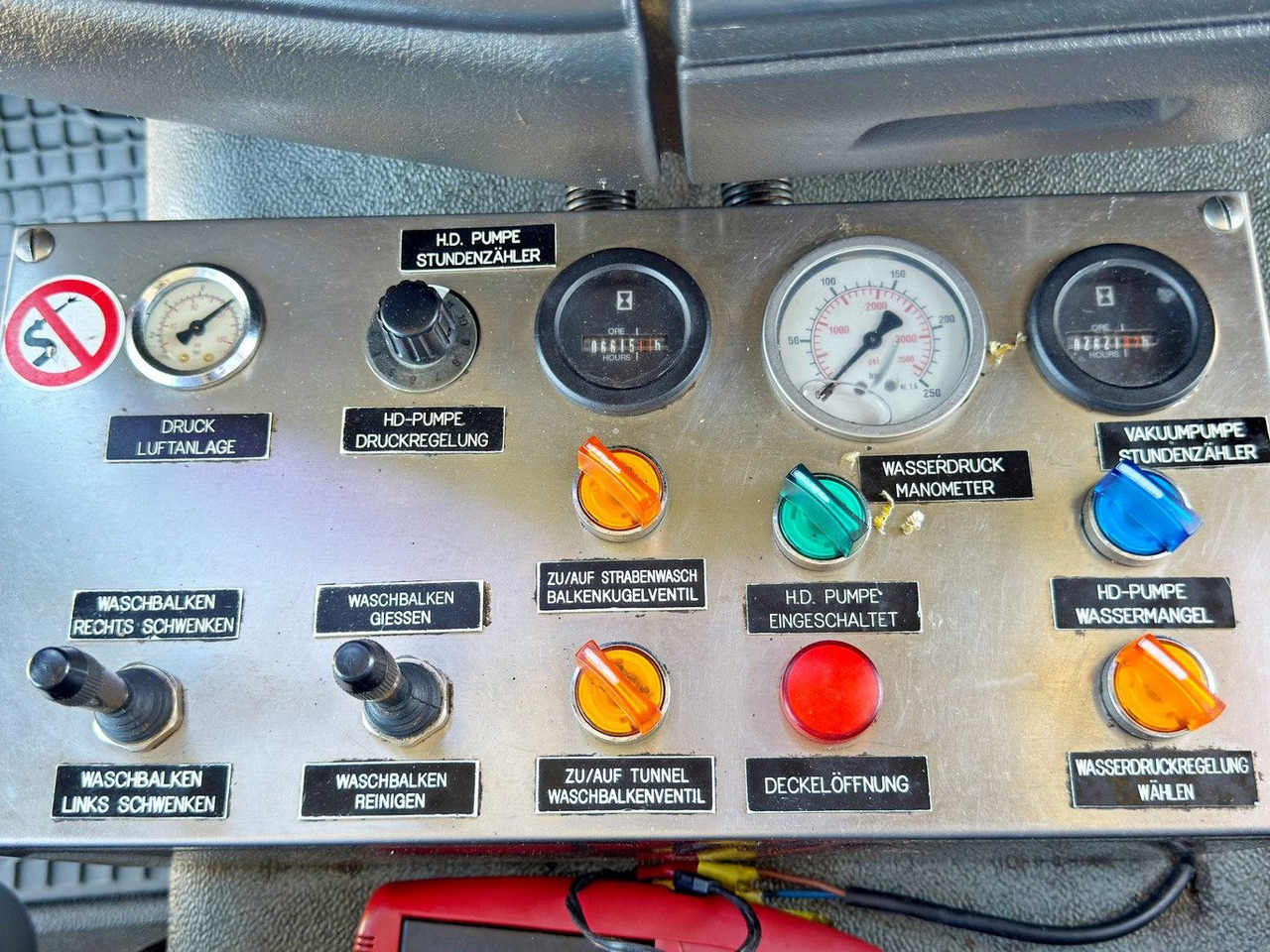 리스 MAN TGA 26.360 * Saug und Spülwagen/CAPPELLOTTO+FUNK MAN TGA 26.360 * Saug und Spülwagen/CAPPELLOTTO+FUNK : 사진 14 리스 MAN TGA 26.360 * Saug und Spülwagen/CAPPELLOTTO+FUNK MAN TGA 26.360 * Saug und Spülwagen/CAPPELLOTTO+FUNK : 사진 14