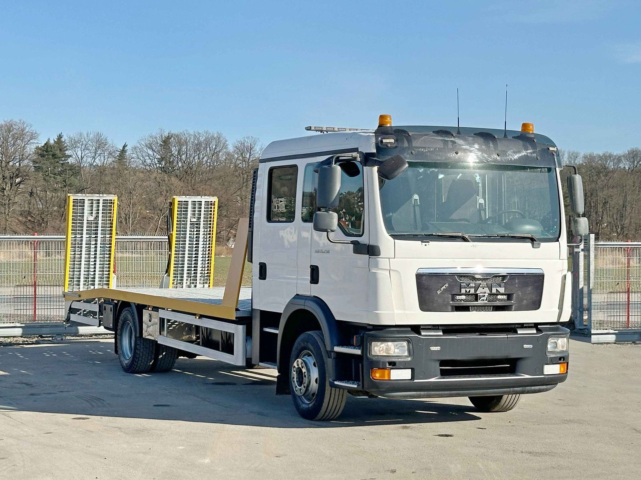 MAN TGM 15.250 * Abschleppwagen 6,80 m * TOP - 견인 트럭 : 사진 2 MAN TGM 15.250 * Abschleppwagen 6,80 m * TOP - 견인 트럭 : 사진 2