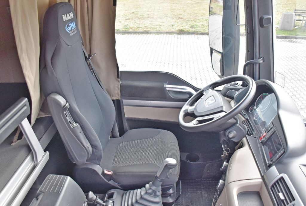 리스 MAN TGS 18.500 Sattelzugmaschine + KRAN/FUNK MAN TGS 18.500 Sattelzugmaschine + KRAN/FUNK MAN TGS 18.500 Sattelzugmaschine + KRAN/FUNK MAN TGS 18.500 Sattelzugmaschine + KRAN/FUNK : 사진 11 리스 MAN TGS 18.500 Sattelzugmaschine + KRAN/FUNK MAN TGS 18.500 Sattelzugmaschine + KRAN/FUNK MAN TGS 18.500 Sattelzugmaschine + KRAN/FUNK MAN TGS 18.500 Sattelzugmaschine + KRAN/FUNK : 사진 11