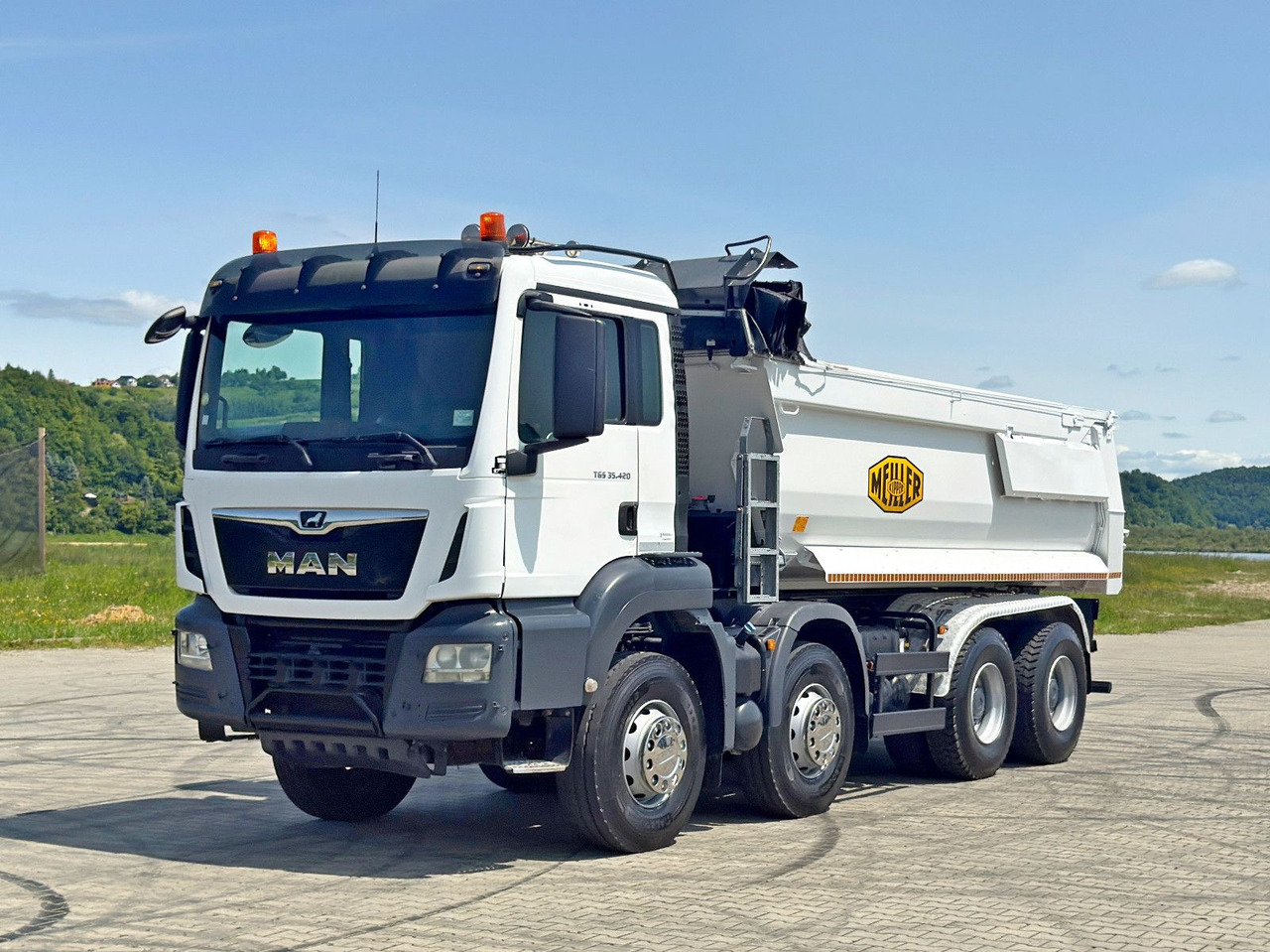 MAN TGS 35.420 KIPPER * 8x4 * TOPZUSTAND - 덤프트럭 : 사진 1 MAN TGS 35.420 KIPPER * 8x4 * TOPZUSTAND - 덤프트럭 : 사진 1