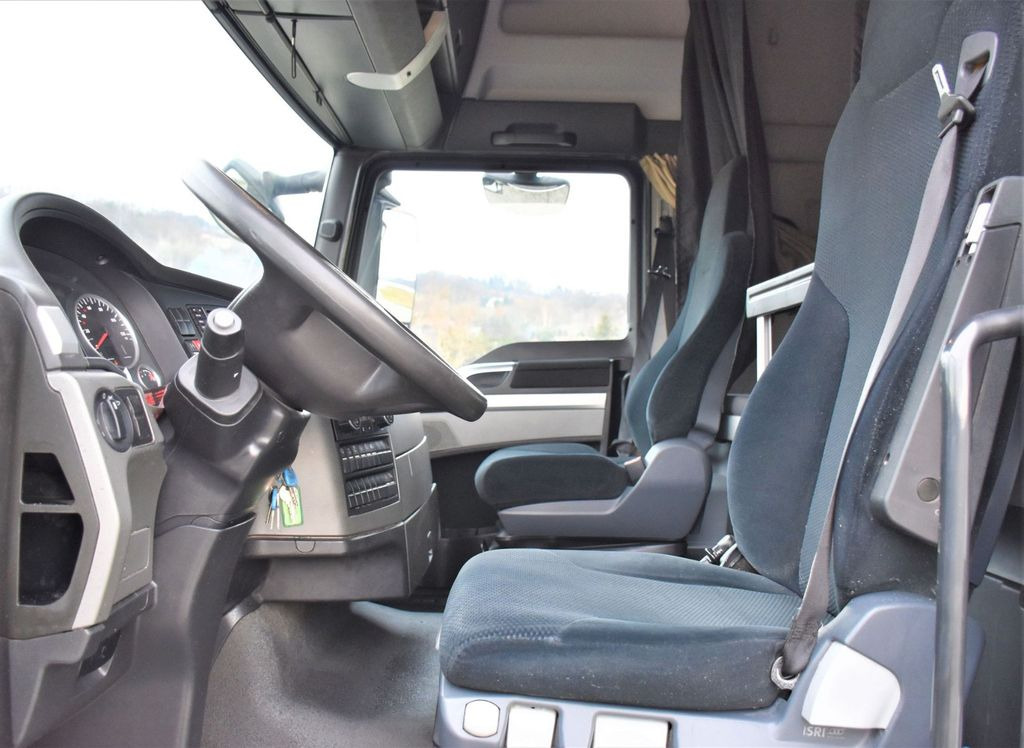 MAN TGX 18.440 Fahrgestell 7,00m + Anhänger 6,90m MAN TGX 18.440 Fahrgestell 7,00m + Anhänger 6,90m - 캡 새시 트럭, 크레인 트럭 : 사진 5 MAN TGX 18.440 Fahrgestell 7,00m + Anhänger 6,90m MAN TGX 18.440 Fahrgestell 7,00m + Anhänger 6,90m - 캡 새시 트럭, 크레인 트럭 : 사진 5