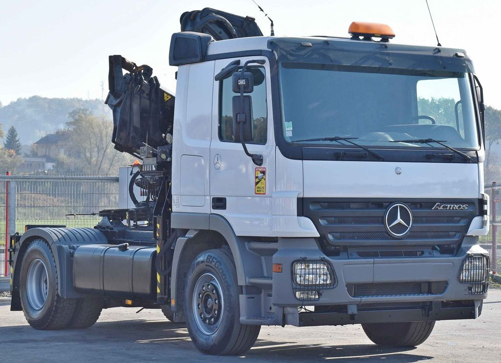 Mercedes-Benz ACTROS 1844 * Sattelzugmaschine *HIAB 330-5/FUNK Mercedes-Benz ACTROS 1844 * Sattelzugmaschine *HIAB 330-5/FUNK - 크레인 트럭, 트랙터 유닛 : 사진 3 Mercedes-Benz ACTROS 1844 * Sattelzugmaschine *HIAB 330-5/FUNK Mercedes-Benz ACTROS 1844 * Sattelzugmaschine *HIAB 330-5/FUNK - 크레인 트럭, 트랙터 유닛 : 사진 3