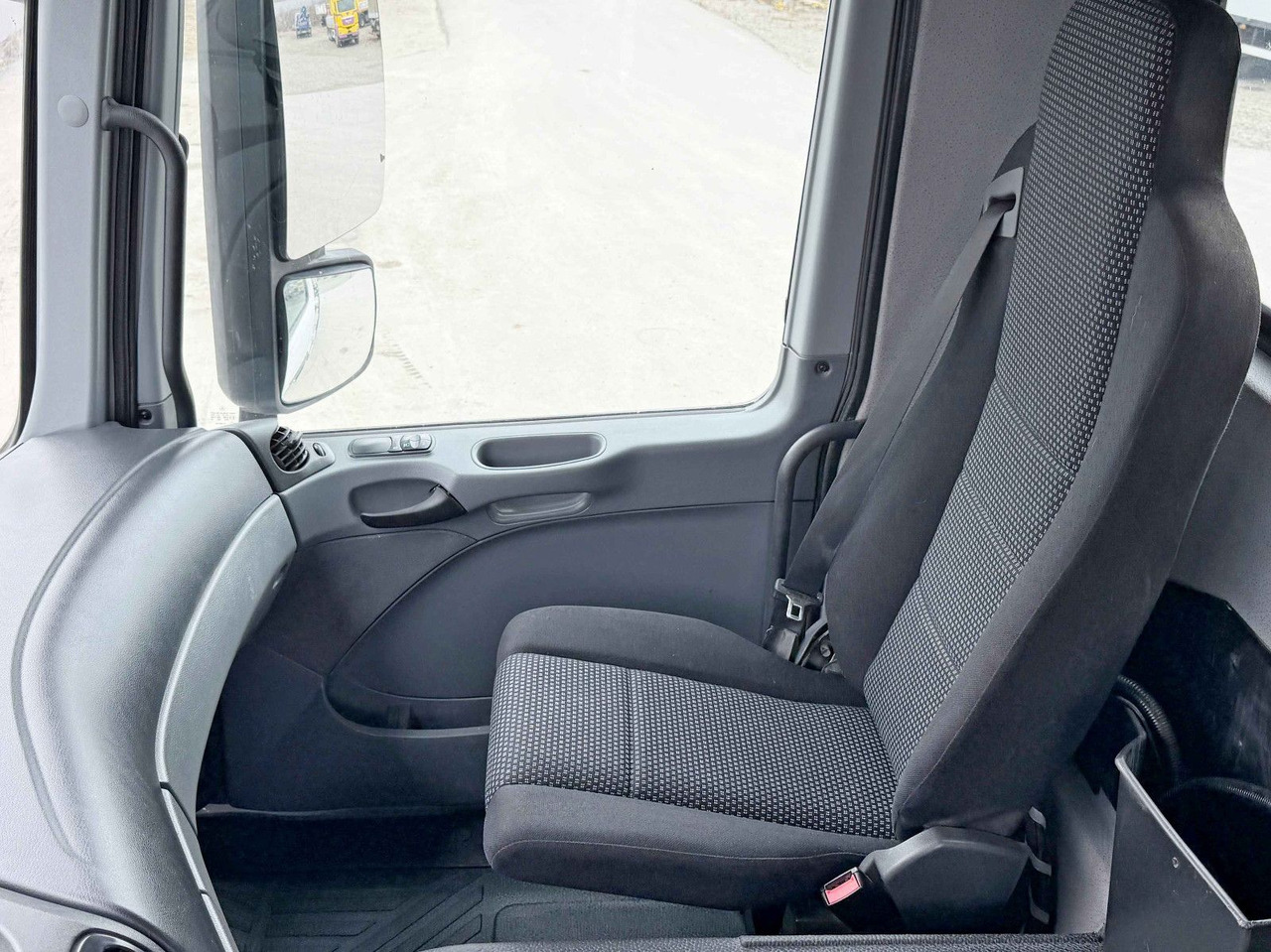 리스  Mercedes-Benz ACTROS 3241 * Betonpumpe 24 m + FUNK / 8x4 Mercedes-Benz ACTROS 3241 * Betonpumpe 24 m + FUNK / 8x4 : 사진 8