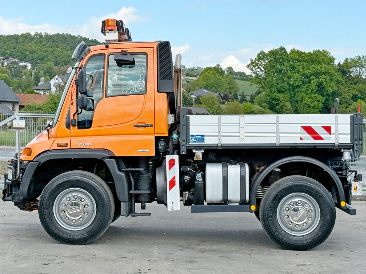 Mercedes-Benz UNIMOG 400 * KIPPER 2,40 * 4x4 * TOPZUSTAND - 덤프트럭 : 사진 4 Mercedes-Benz UNIMOG 400 * KIPPER 2,40 * 4x4 * TOPZUSTAND - 덤프트럭 : 사진 4