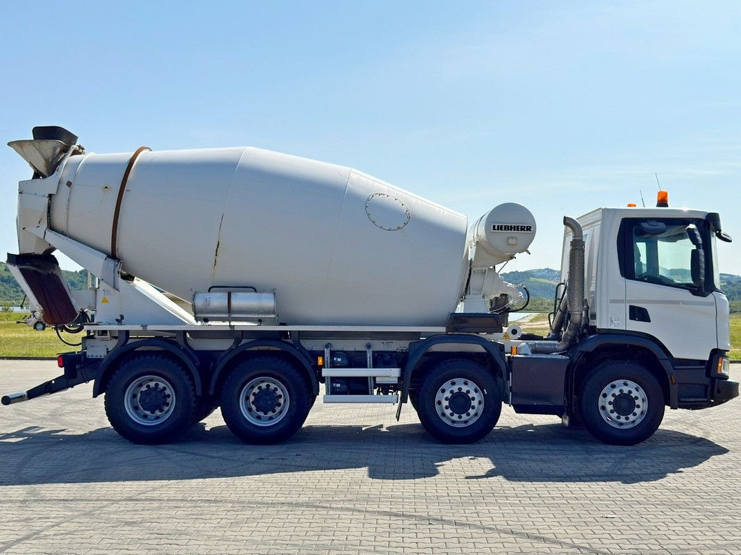 Scania P 450 * Betonmischer * 8x4 * TOPZUSTAND - 콘크리트 믹서 트럭 : 사진 4 Scania P 450 * Betonmischer * 8x4 * TOPZUSTAND - 콘크리트 믹서 트럭 : 사진 4
