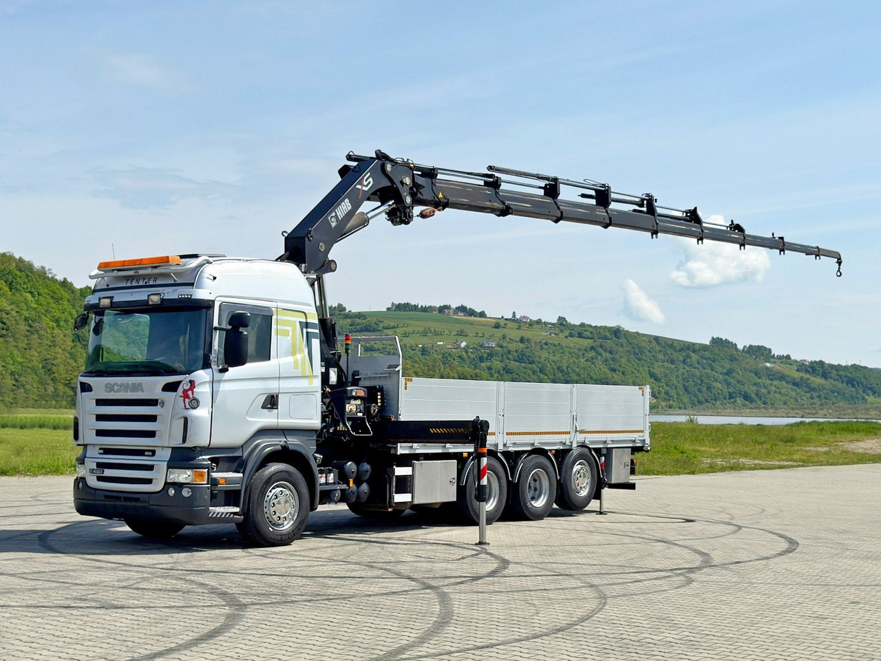 Scania R480 PRITSCHE 6,85m *HIAB 377 E-8 HIPRO/FUNK*8x4 - 크레인 트럭 : 사진 2 Scania R480 PRITSCHE 6,85m *HIAB 377 E-8 HIPRO/FUNK*8x4 - 크레인 트럭 : 사진 2