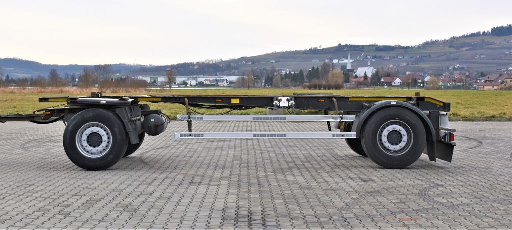 Schmitz Cargobull Anhänger 6,90m * TOPZUSTAND ! - 새시 트레일러 : 사진 4 Schmitz Cargobull Anhänger 6,90m * TOPZUSTAND ! - 새시 트레일러 : 사진 4