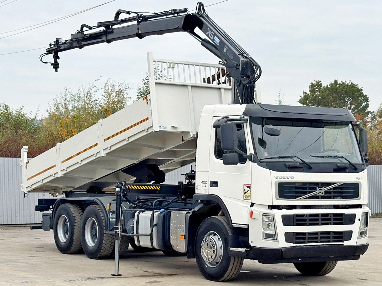 Volvo FM 400 Kipper 6,20m * HIAB 144 B-3 HIDUO* 6x4 - 크레인 트럭 : 사진 3 Volvo FM 400 Kipper 6,20m * HIAB 144 B-3 HIDUO* 6x4 - 크레인 트럭 : 사진 3