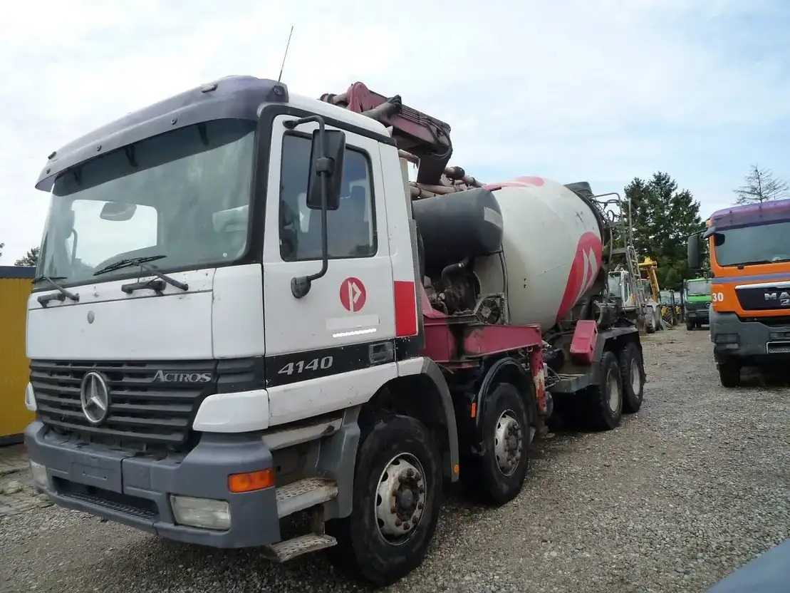 Mercedes-Benz Actros 4141 - 콘크리트 믹서 펌프 트럭 : 사진 4 Mercedes-Benz Actros 4141 - 콘크리트 믹서 펌프 트럭 : 사진 4