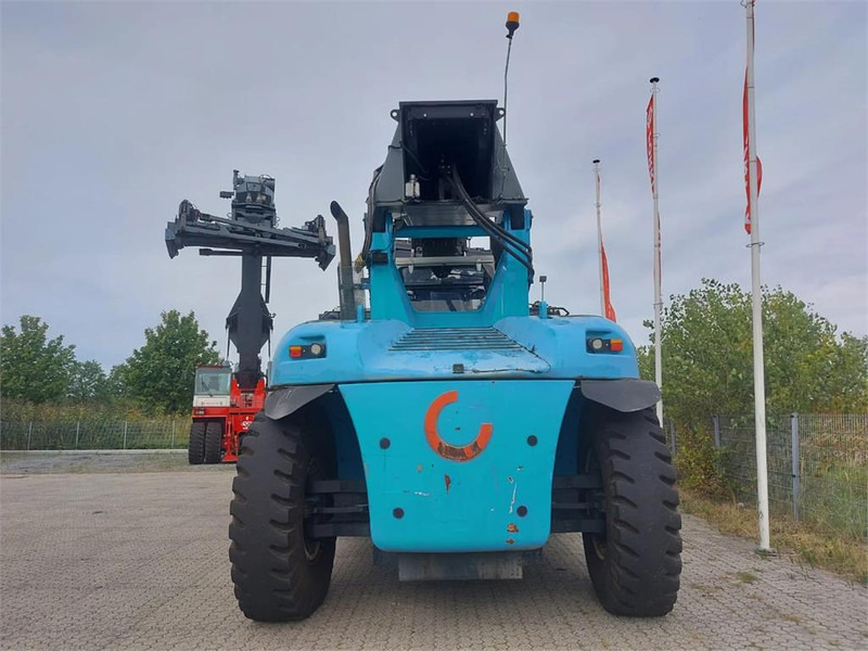 리치 스태커 KONECRANES SMV 4531 CB5 : 사진 8 리치 스태커 KONECRANES SMV 4531 CB5 : 사진 8